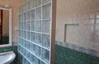 5 Bed House with En Suite at Benin Dr - 9