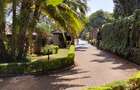 5 Bed Townhouse with En Suite in Runda - 4
