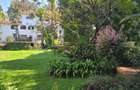 5 Bed Townhouse with En Suite in Nyari - 1
