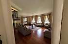 5 Bed House with En Suite in Runda - 2