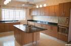 3 Bed Apartment with En Suite at Raphta Road - 6