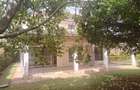 5 Bed Townhouse with En Suite at Horse Shoe Village - 11