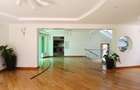 4 Bed Townhouse with En Suite at Riverside Drive - 9