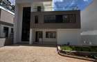 6 Bed Villa with En Suite in Kitisuru - 1