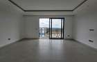 3 Bed Apartment with En Suite in Brookside - 2