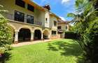 5 Bed Townhouse with En Suite at Lavington Green - 1
