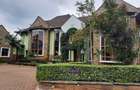 5 Bed Villa with En Suite at Mimosa Rd - 2