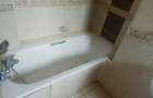 3 Bed Apartment with En Suite in Kilimani - 15