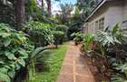 3 Bed House with En Suite in Upper Hill - 9