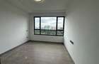3 Bed Apartment with En Suite at Riverside - 7