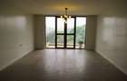 2 Bed Apartment with En Suite at Riverside Drive - 4