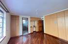 4 Bed Townhouse with En Suite in Lavington - 9