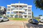 4 Bed Apartment with En Suite in Rosslyn - 19