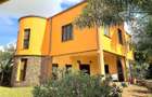 4 Bed Villa with En Suite in Diani - 1