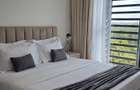 Serviced 2 Bed Apartment with En Suite at Two Rivers - 11