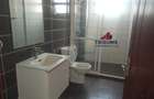 Serviced 3 Bed Apartment with En Suite in Parklands - 12