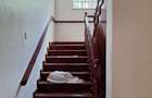 5 Bed House with En Suite in Runda - 16