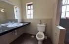 4 Bed House with En Suite at Redhill - 15