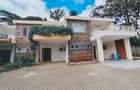 3 Bed House with Garden in Dennis Pritt - 1