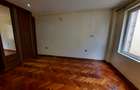 4 Bed Villa with En Suite in Lavington - 3