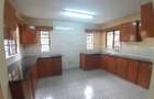 5 Bed House with En Suite at Kyuna - 3