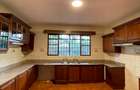 5 Bed Villa with En Suite in Nyari - 5