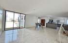 2 Bed Apartment with En Suite in Westlands Area - 3