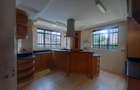 4 Bed House with En Suite at Lavington Green - 15