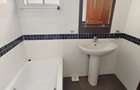 Serviced 2 Bed Apartment with En Suite in Riverside - 16