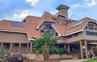 10 Bed House with En Suite in Runda - 1