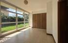 5 Bed Villa with En Suite at Lavington - 2
