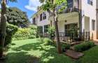5 Bed Townhouse with En Suite in Spring Valley - 1