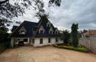 7 Bed House with En Suite in Runda - 1