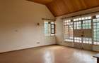 6 Bed House with En Suite in Runda - 3