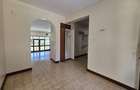 4 Bed House with En Suite in Runda - 14
