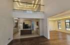 5 Bed House with En Suite in Lavington - 12
