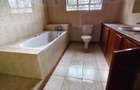 5 Bed House with En Suite in Nyari - 12
