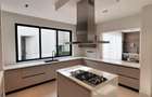 5 Bed Villa with En Suite in Runda - 8