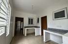 3 Bed Apartment with En Suite in Kilimani - 10