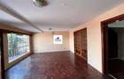 4 Bed Townhouse with En Suite in Westlands Area - 2