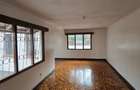 4 Bed Townhouse with En Suite in Lavington - 10