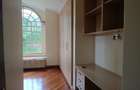 4 Bed Townhouse with En Suite at Windy Ridge - 10