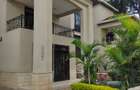 5 Bed Townhouse with En Suite at Lavington - 9