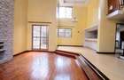 5 Bed Townhouse with En Suite at Lavington - 20