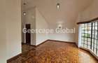 5 Bed House with En Suite in Spring Valley - 2