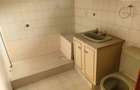 4 Bed House with En Suite at Thome - 9