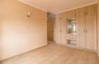 2 Bed Apartment with En Suite in Naivasha Road - 5