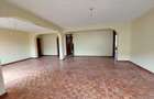 3 Bed Apartment with En Suite at Mbaazi Avenue - 14