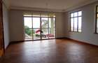 3 Bed Apartment with En Suite in Upper Hill - 7