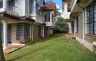 5 Bed Townhouse with En Suite at Lavington Green - 10